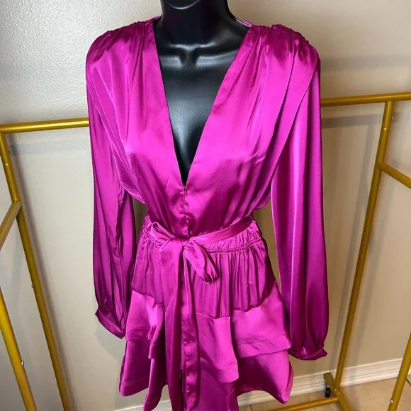 STRUT AND BOLT  SATIN MINI DRESS (L) - Picture 12 of 16
